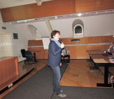 Predsednica PD.PT Ljubljana Zdenka Gorenc pozdravlja navzoče