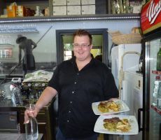 Kuhar Damjan - junak TV kuhinje 