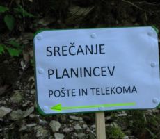 ordanizator je dobro poskrbel, da se ne izgubimo