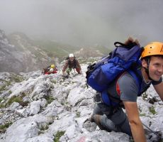 proti vrhu M. Peralbe