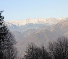 gore nad planino Razor