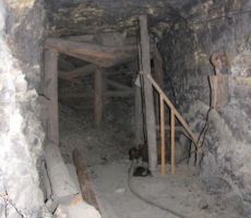 zemeljski pritiski rušijo podpore