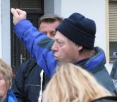 Polde je že v elementu