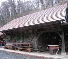 povedal nam je tudi o kampu pod Marindolom, kjer so včasih taborili Kranjski taborniki