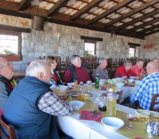 ob dobri hrani in pijači