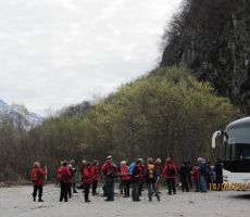 potem pa smo se zbrali in pripravili, da gremo na pot,