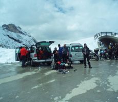 in že smo bili nazaj pri jeklenih konjičkih