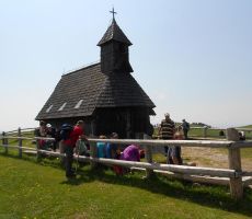 kapelica Marije Snežne na Veliki planini