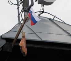 pršut je čakal na srečneža...