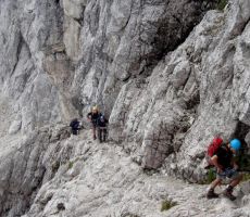 na poti proti vrhu...