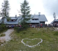 Poštarski dom na Vršiču