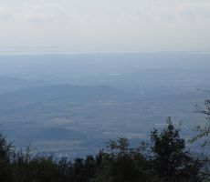 v daljavi pa sem je prikazalo tudi morje...