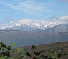 kjer se je videlo spet zasnežene gore...