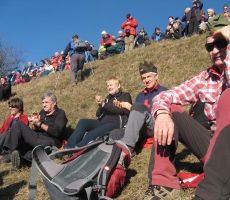 tu smo se dobili skupaj s prijatelji iz Črnomlja...