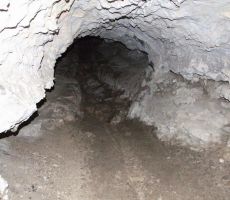 kmalu nad njo pa smo prisopihali do Zadlaške ali Dantejeve jame...