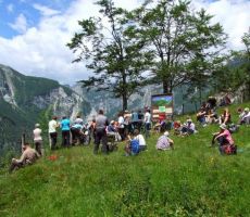 ob prelepih razgledih smo si privoščili kosilo iz nahrbtnika