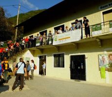 jutranje zbiranje pohodnikov...