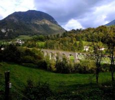 še en pogled na most in na Koriško goro...