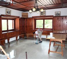 Glavni prostor je Zdenka temeljito očistila