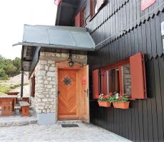 Vrata bomo nastežaj odprli