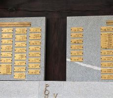 Ponesrečenim v gorah 