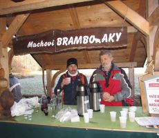 Počitrk in pogostitev naših dolenjskih prijateljev iz PD.PT. Novo Mesto