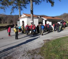 Klobasa je zašpiljena