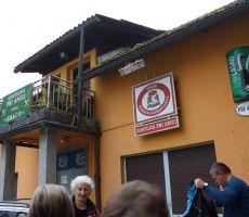 Začetek pri Anici v Senožetih