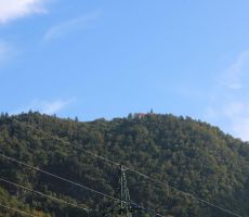 Sveti Miklavž v daljavi