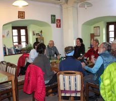 Prijetna družba na zaključku druženja